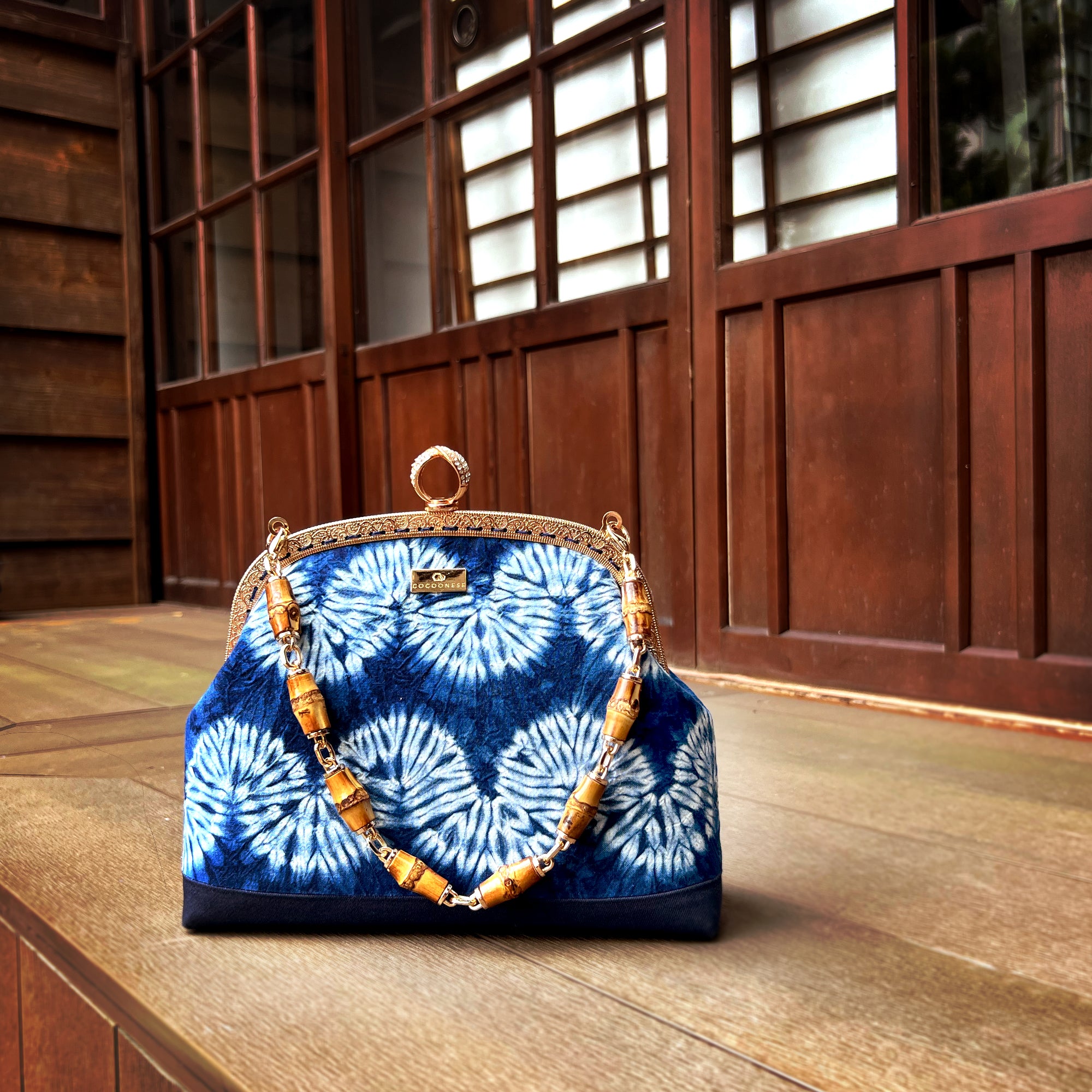 Handle Bag with Bamboo Chain - Shibori Wavy