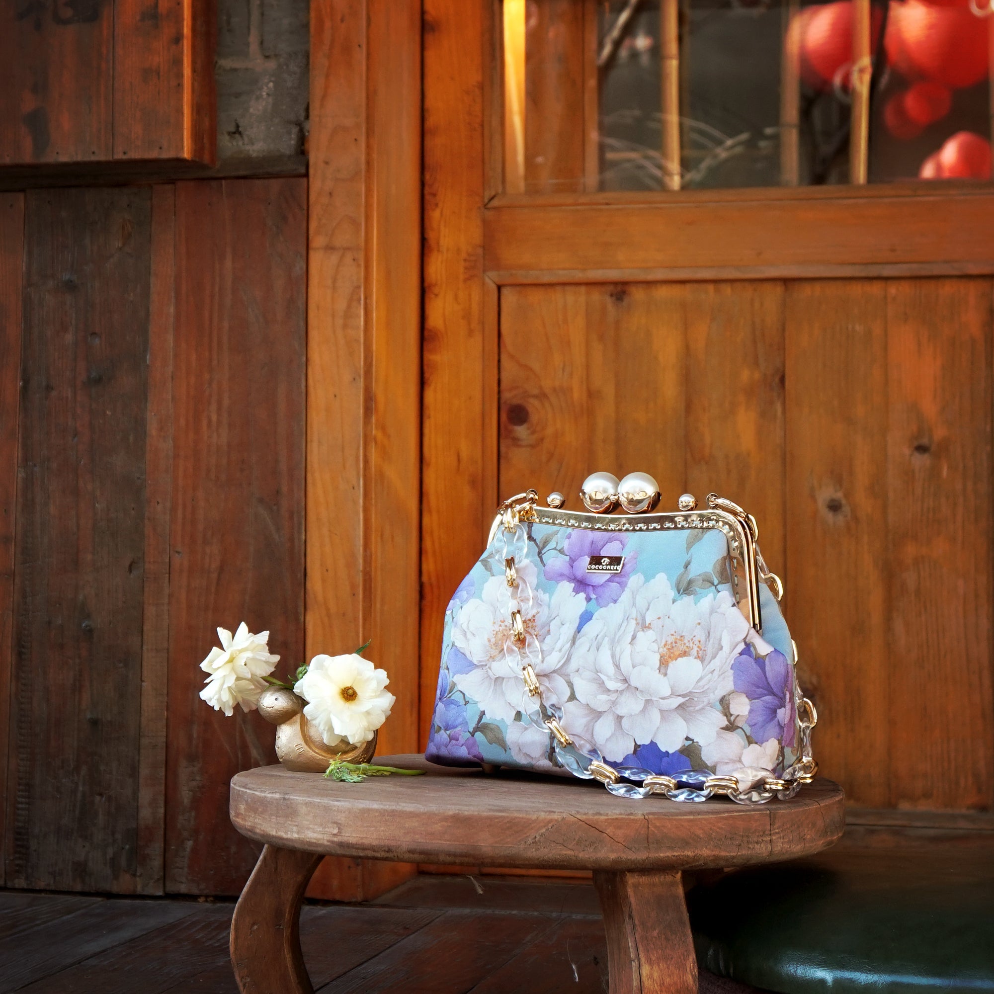 Acrylic Chain Shoulder Bag - Paeonia Waves