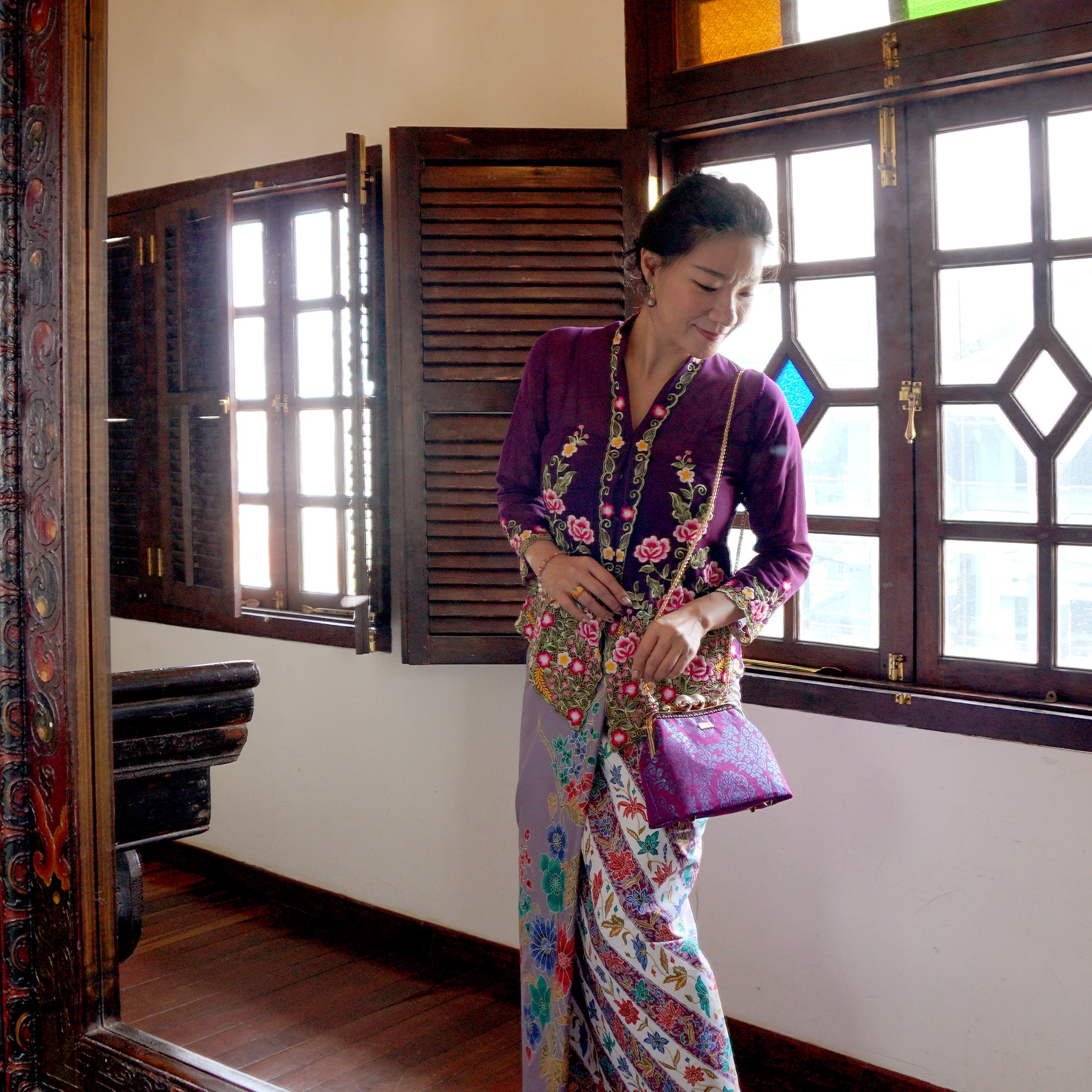 Nyonya Kebaya Blouse - Anggun Ungu (size: M)