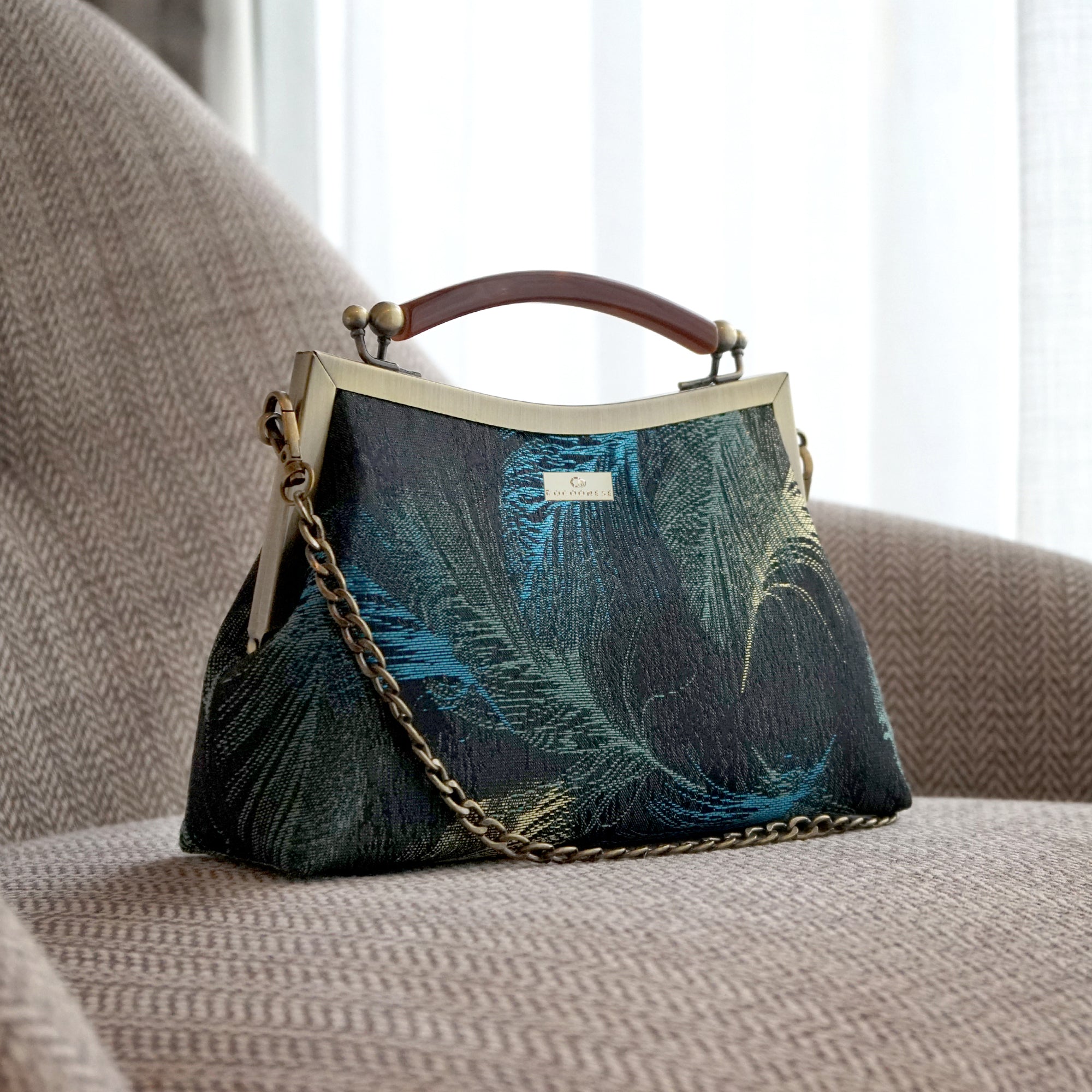 Amber Resin Top Handle Bag - Feather