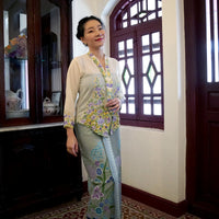 Nyonya Kebaya Blouse - Lavender Permai (size: L)