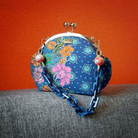 Acrylic Chain Handle Clasp Sling Bag - Kawa