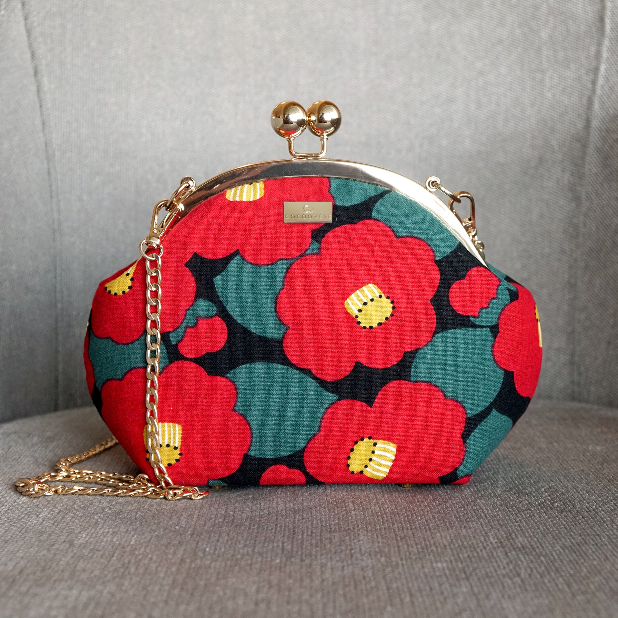 Acrylic Chain Handle Clasp Sling Bag - Camellia Japonica