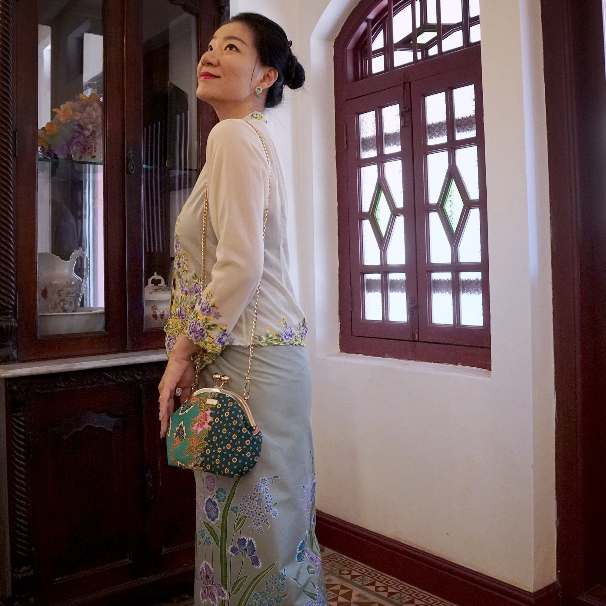 Batik Sarong Wrapped Skirt - Melati Salju (LG)