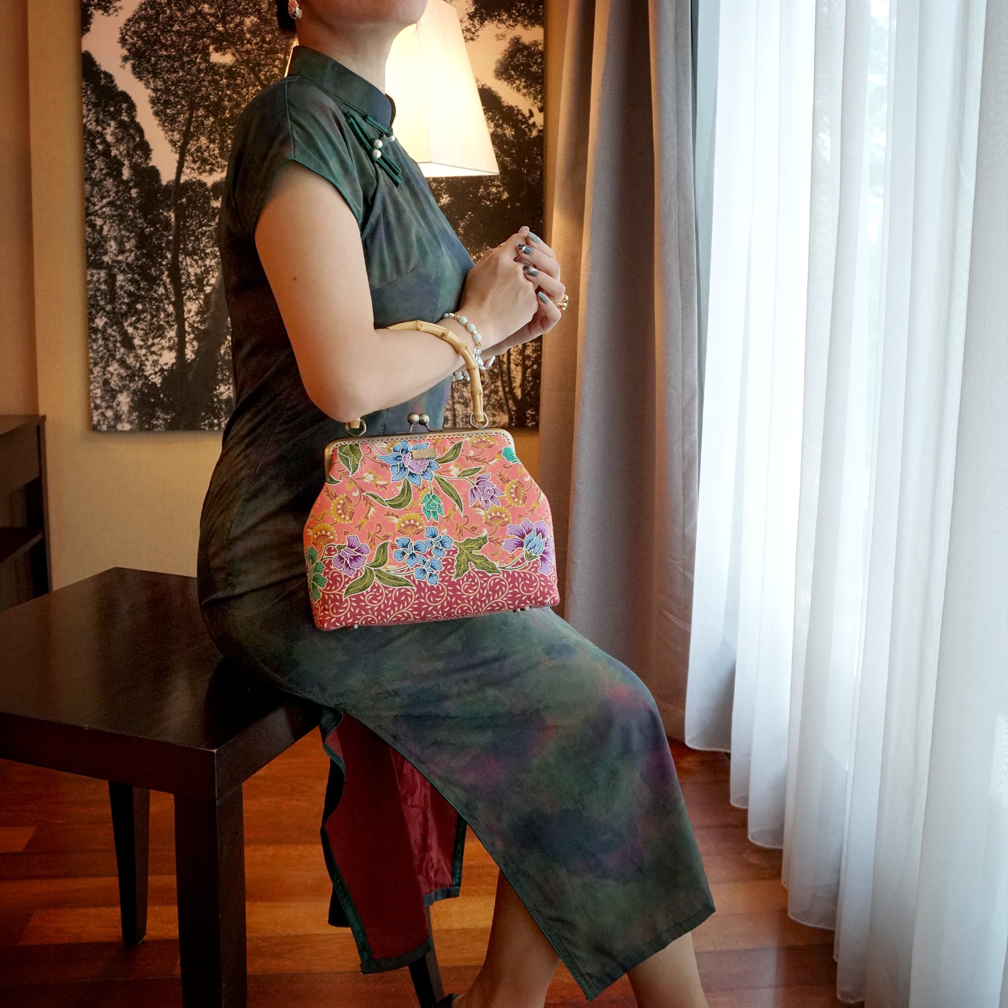 Bamboo Top Handle Bag - Revolving Dream