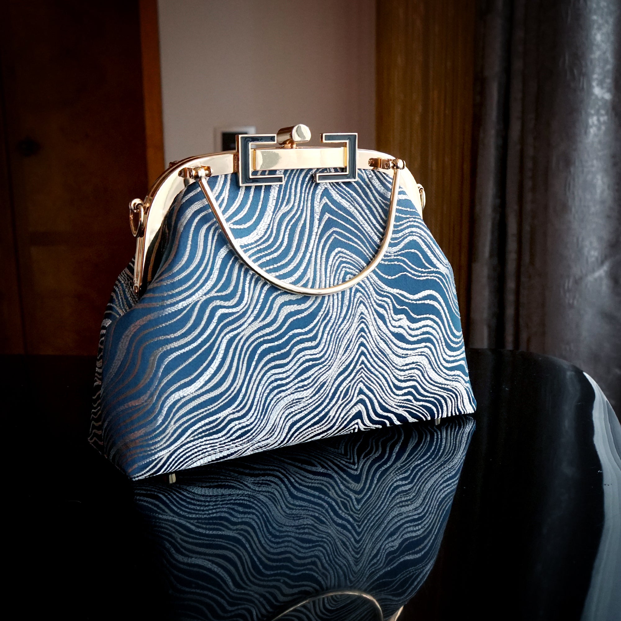 Clasp Crossbody Bag - Terrace Line