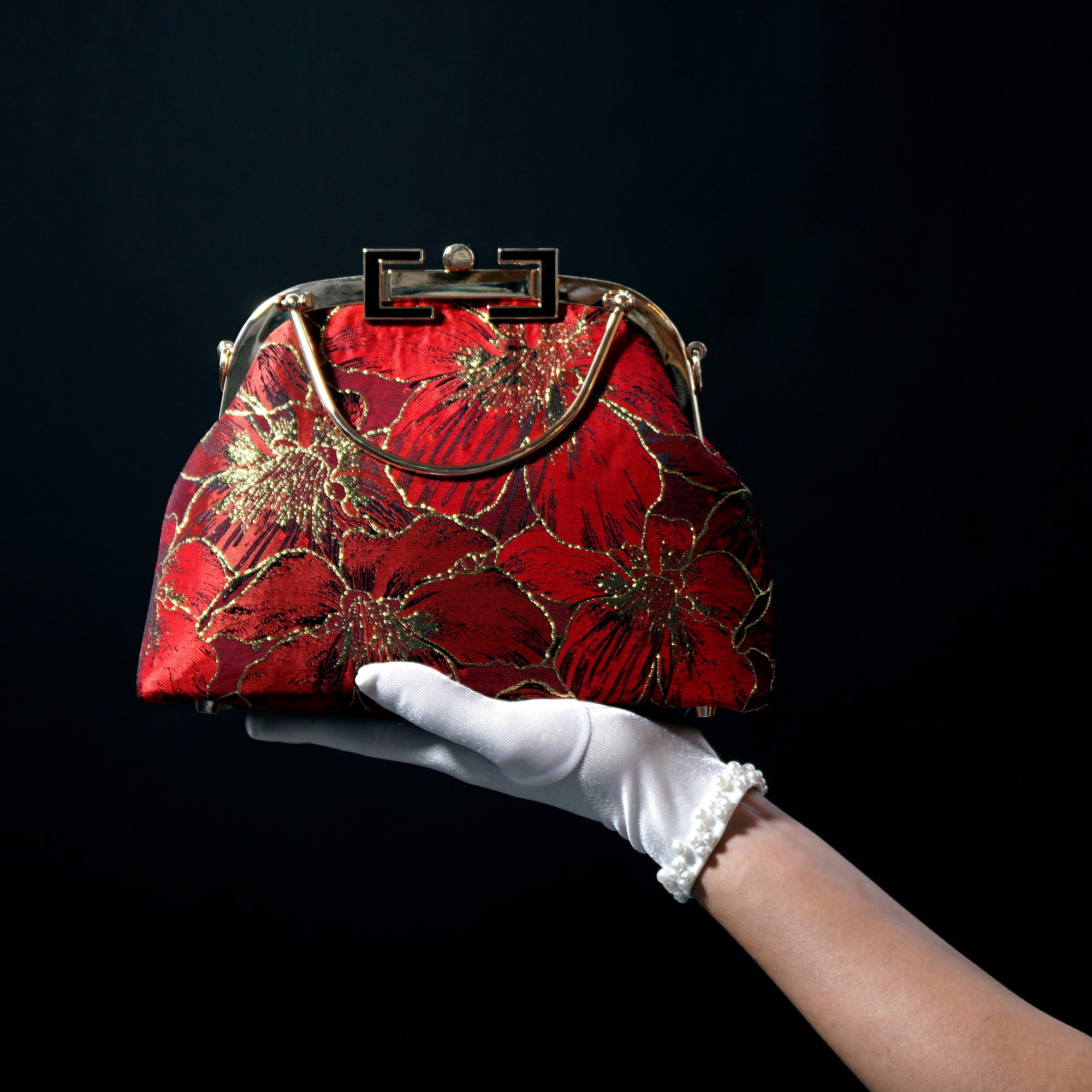 Clasp Crossbody Bag - Gold Lily