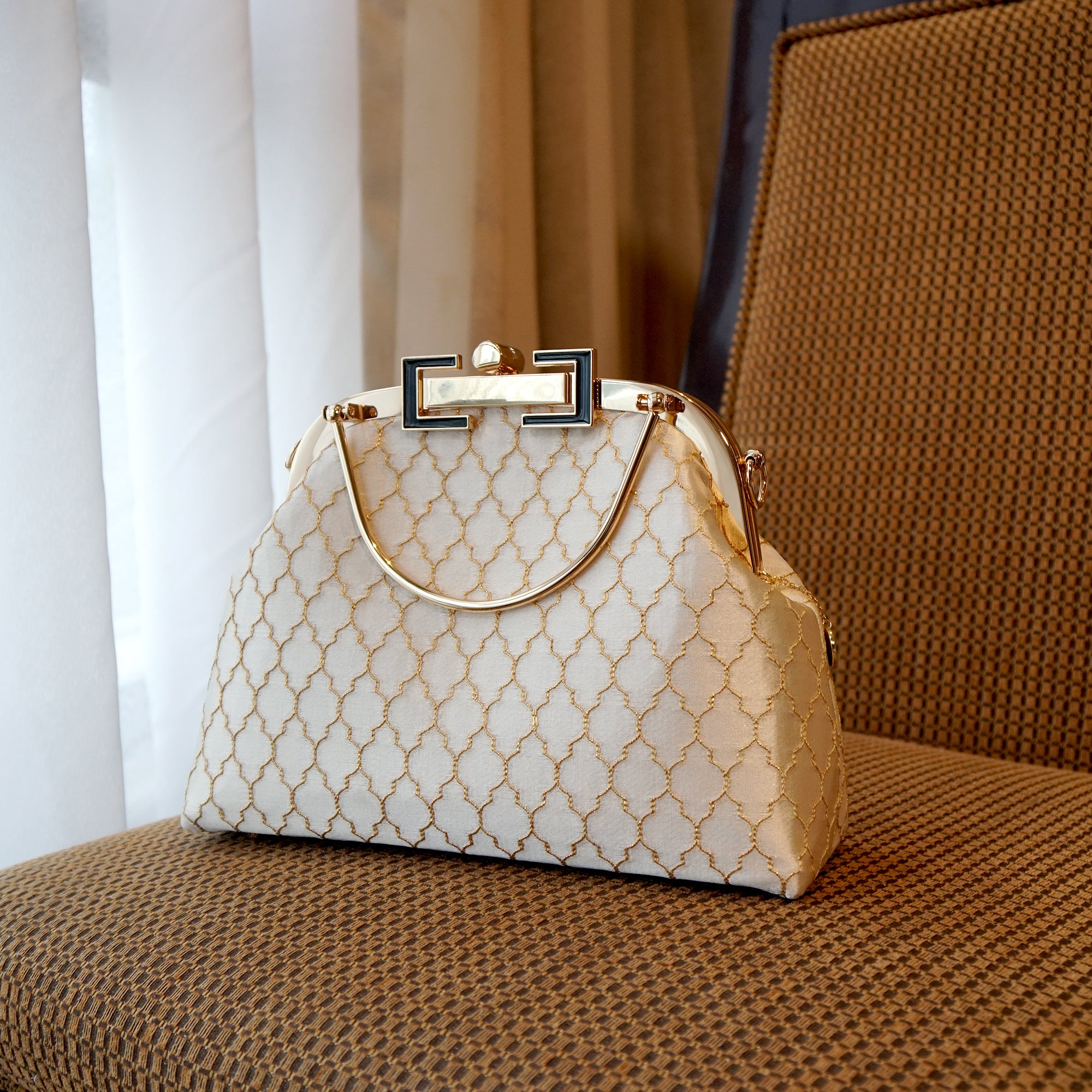 Clasp Crossbody Bag - Royal Crest