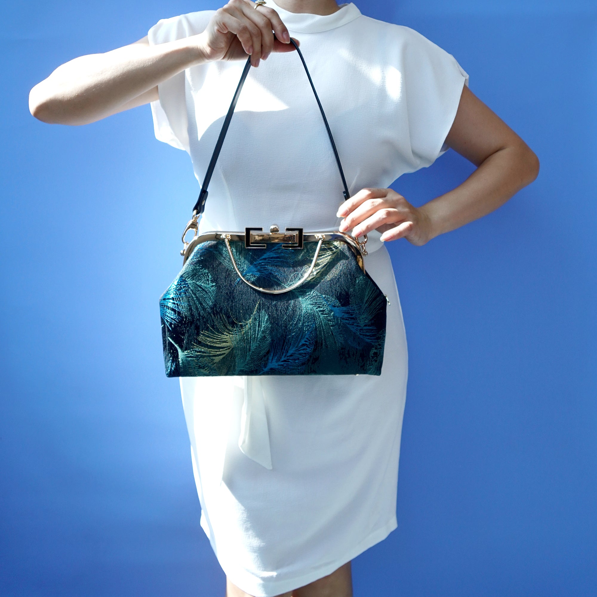 Clasp Shoulder Bag - Feather