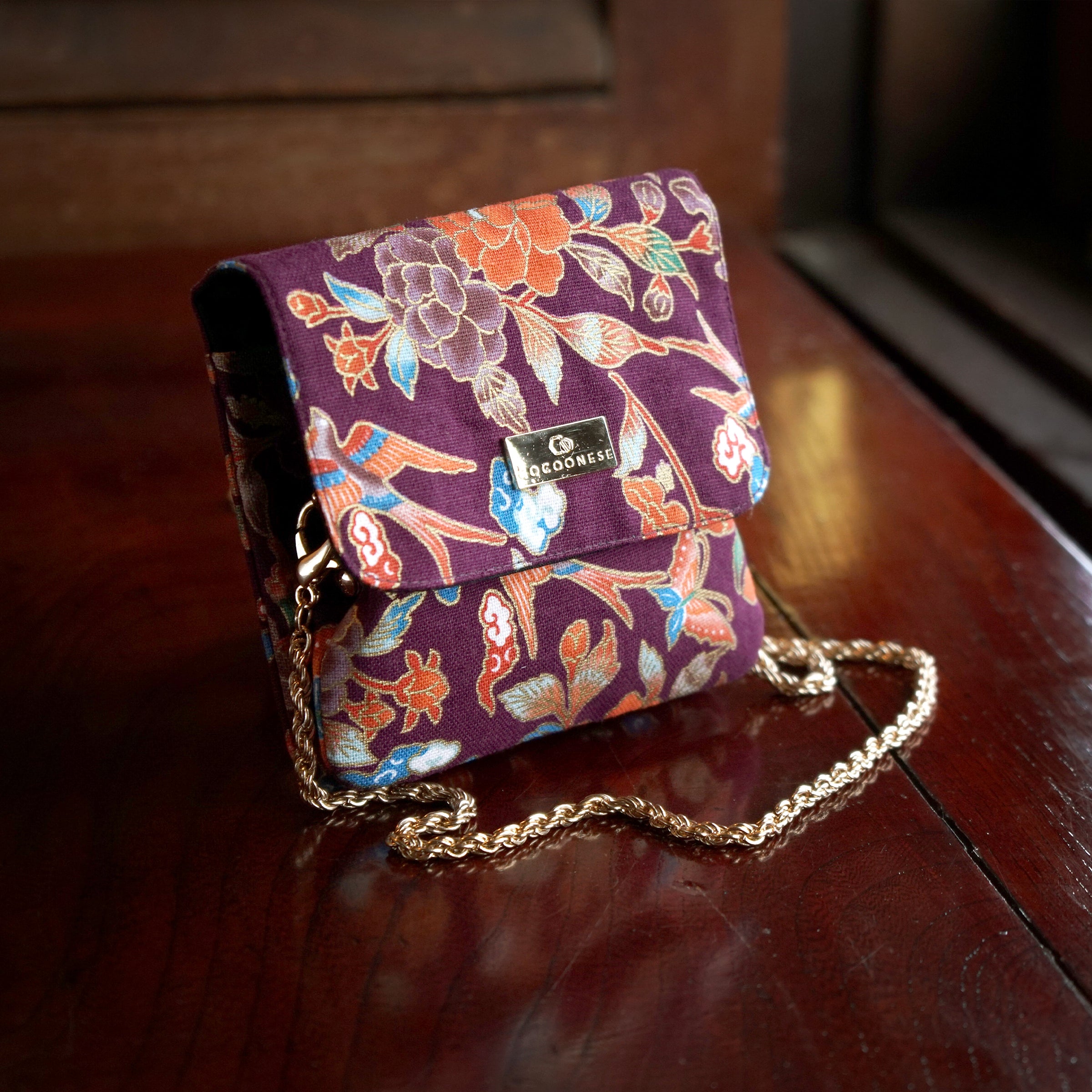 Clasp Wallet - Lucky Swallow