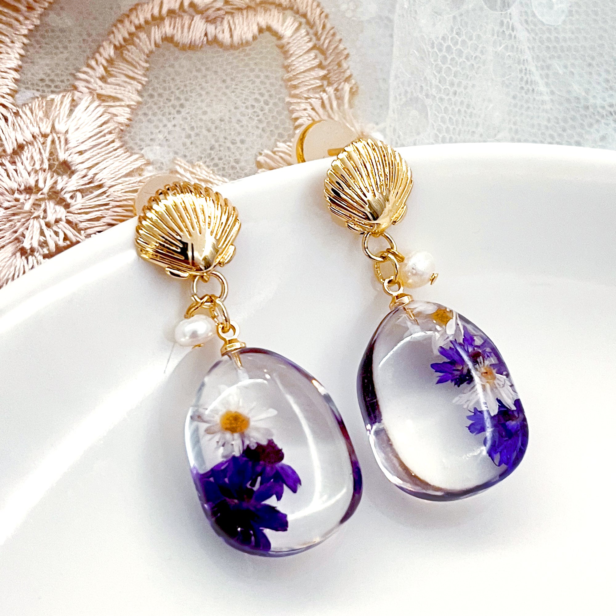 Shell Stud Dried Flower Resin Teardrop Earrings(PL)