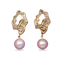 Canyon Shape In Gold With Pearl Drop Earrings