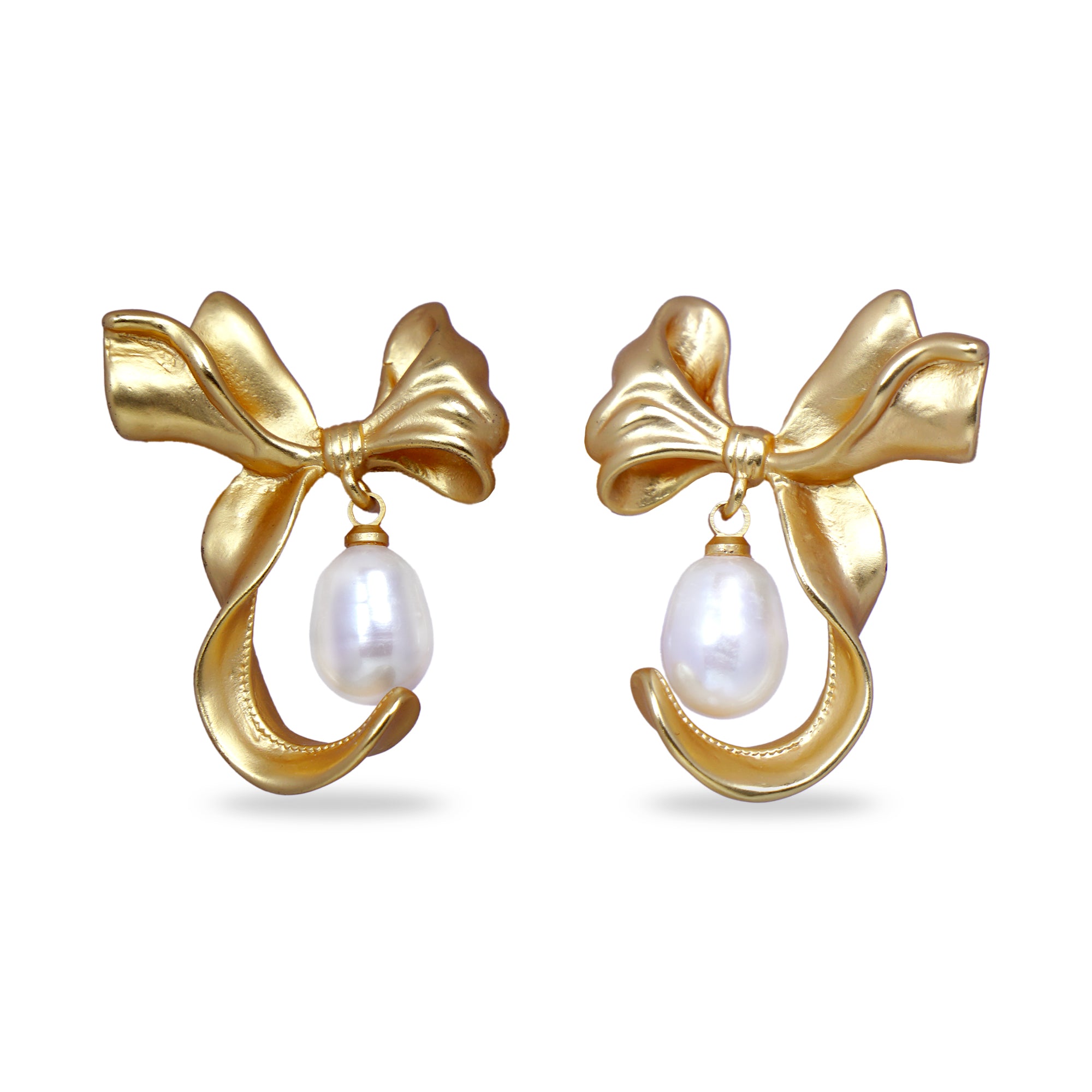 Bow Tie Design With Pearl Stud Earrings