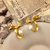 Bow Tie Design With Pearl Stud Earrings