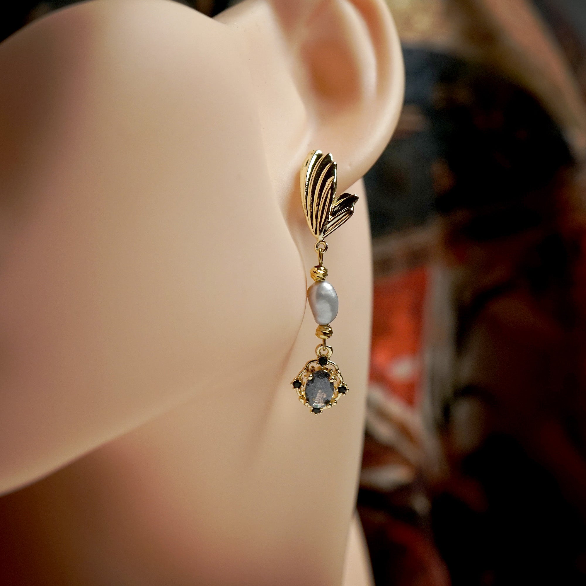 Angel Wing Pearl Drop Earrings(GY)