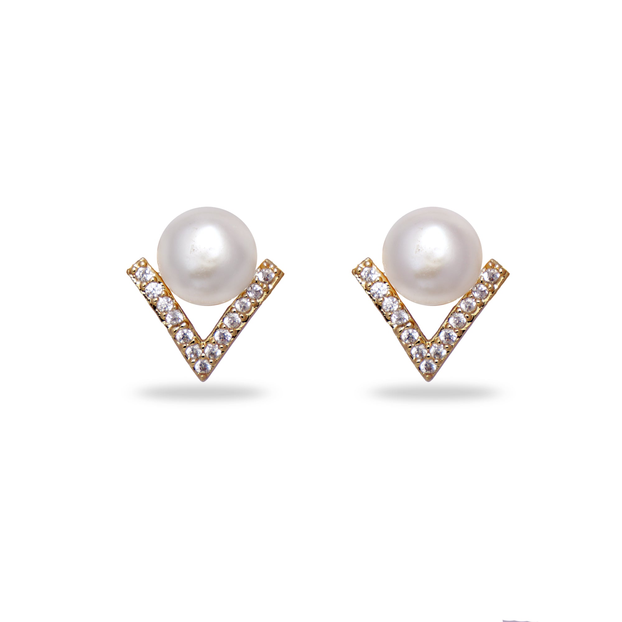 V-Shaped Zirconia & Pearl Stud Earrings