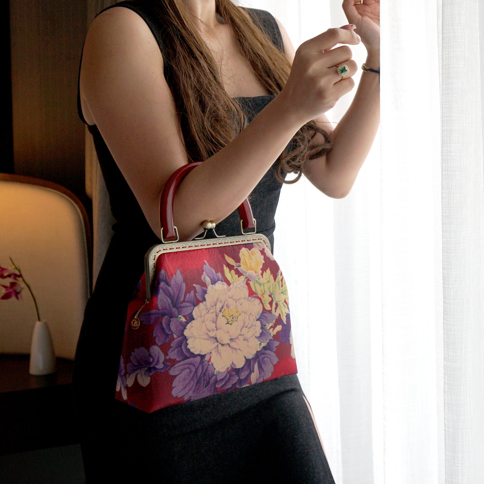 30% OFF - Clasp Handbag - Blessing love