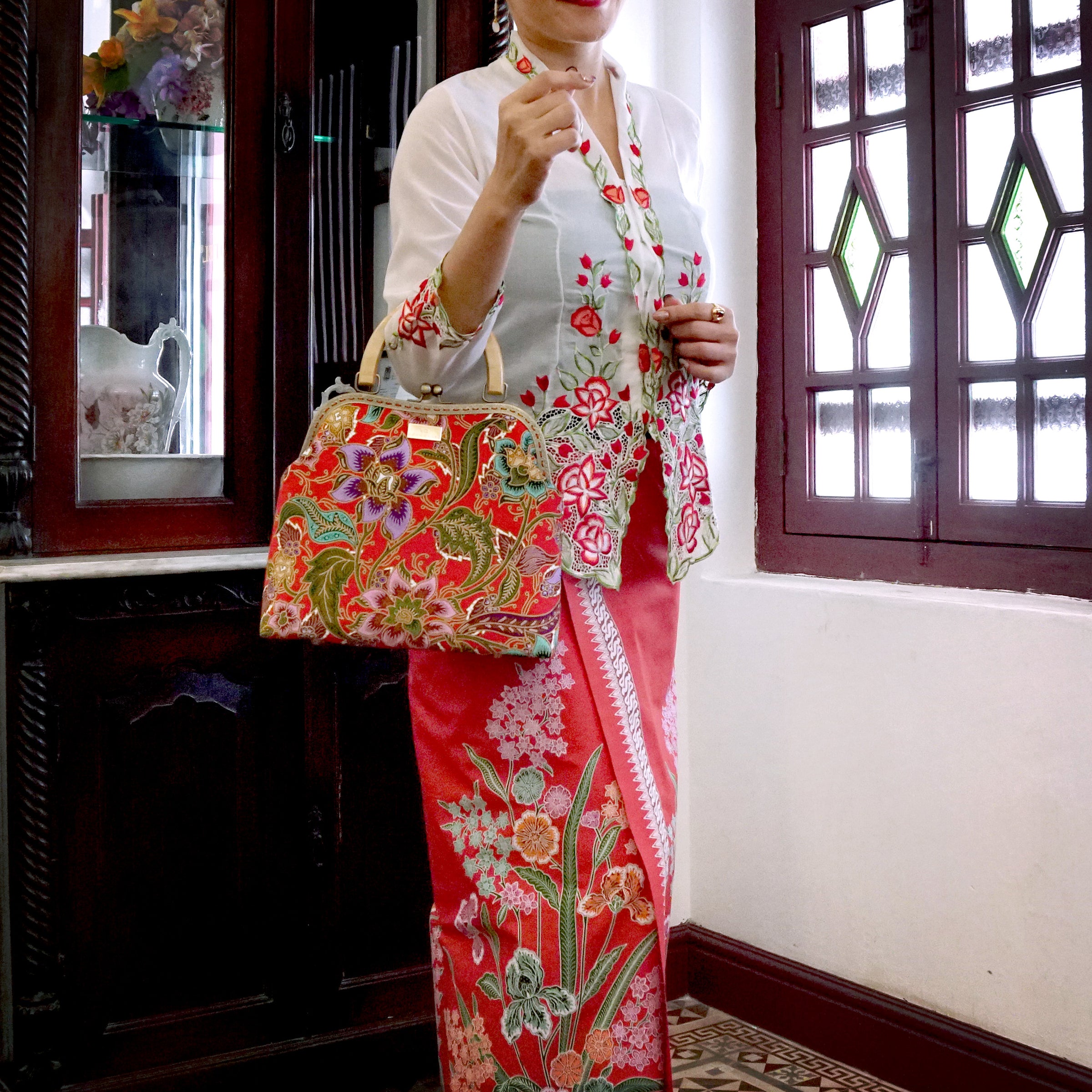 Nyonya Kebaya Blouse - Bayu Lembut (size: M)