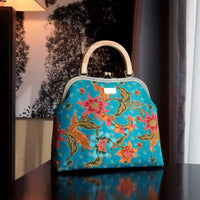 Clasp Handbag - Canva