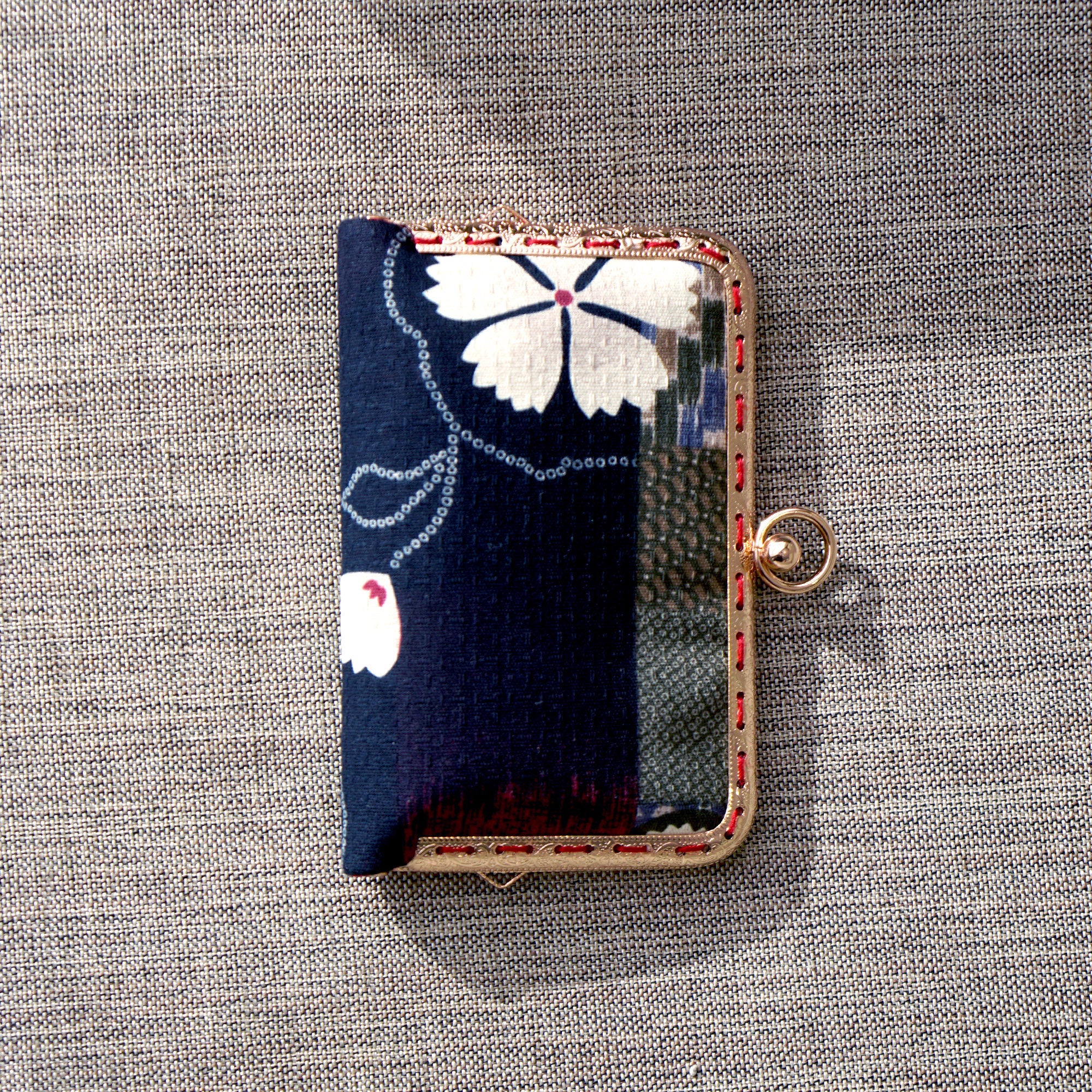 Kiss Clasp Card Holder - Machiya House
