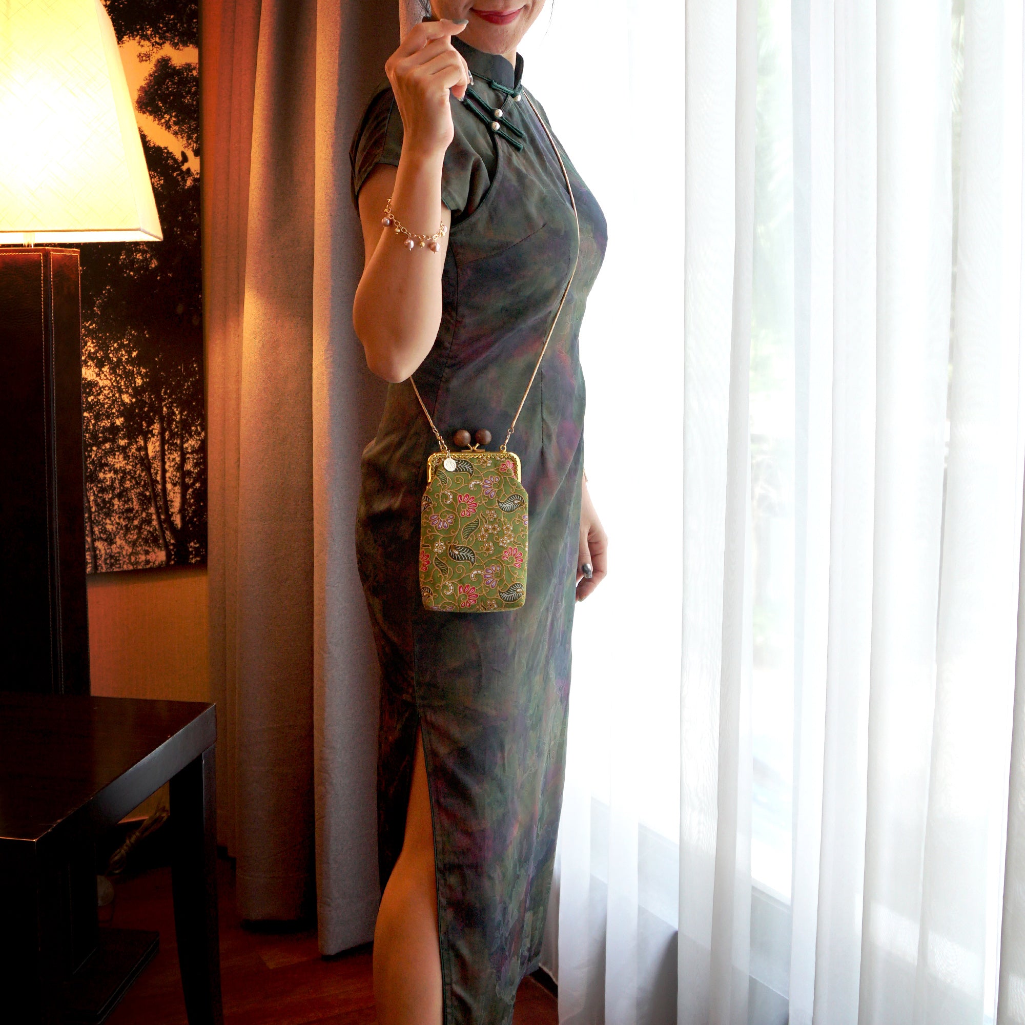 Cell Phone Purse - Hibiscus