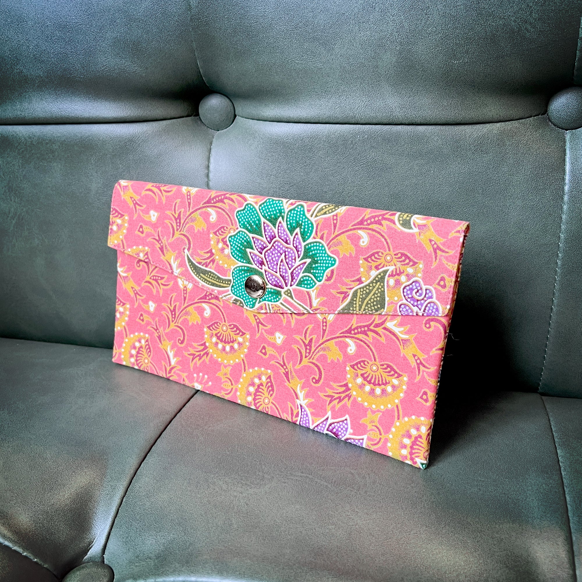 Red Packet Organizer - Revolving Dream