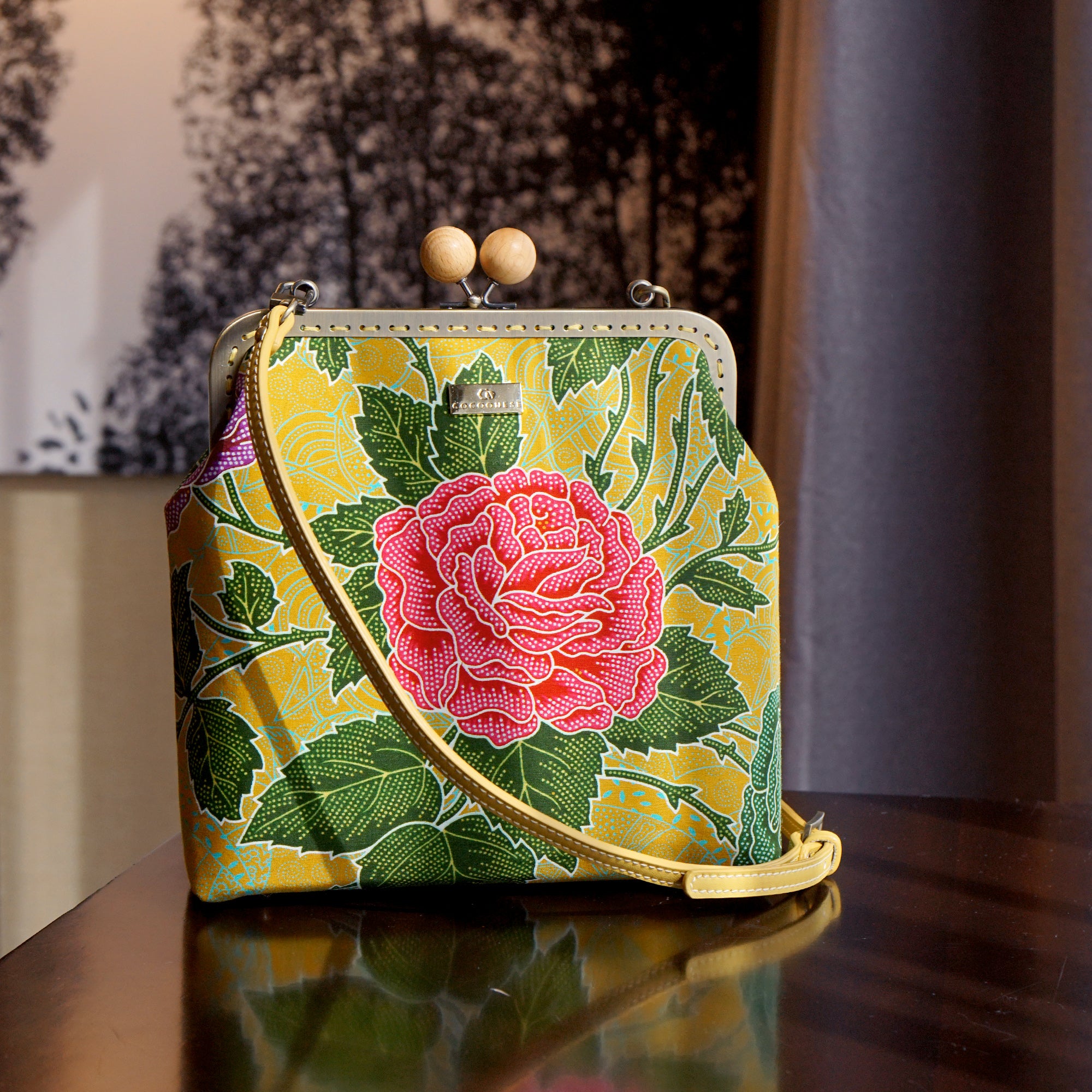 Clasp Sling With Wooden Ball -  Casanova(YL)