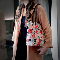 20% OFF - Zipper Top Tote Bag - Tsubaki Garden