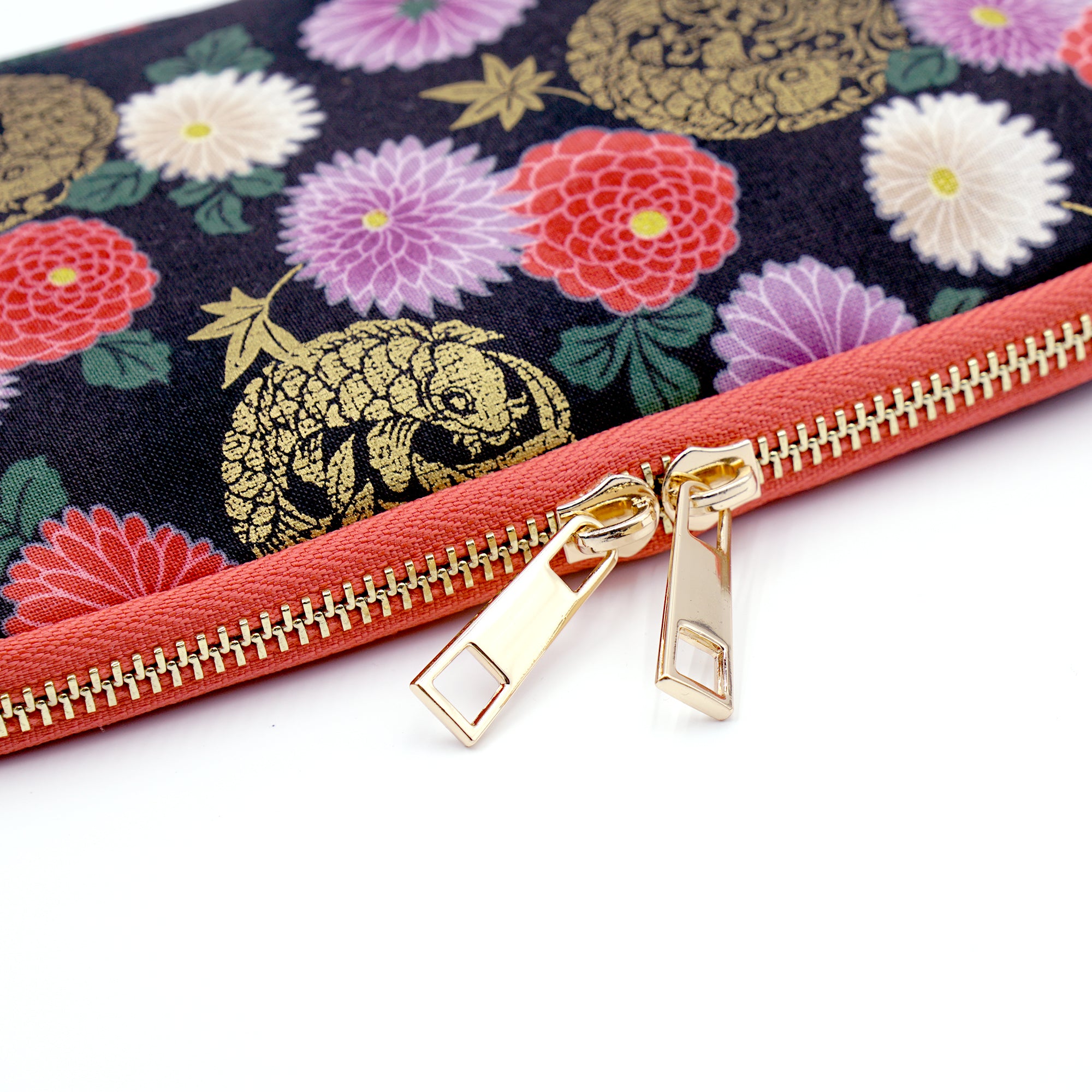 20% OFF - Travel Wallet - Goldfish & Flowers