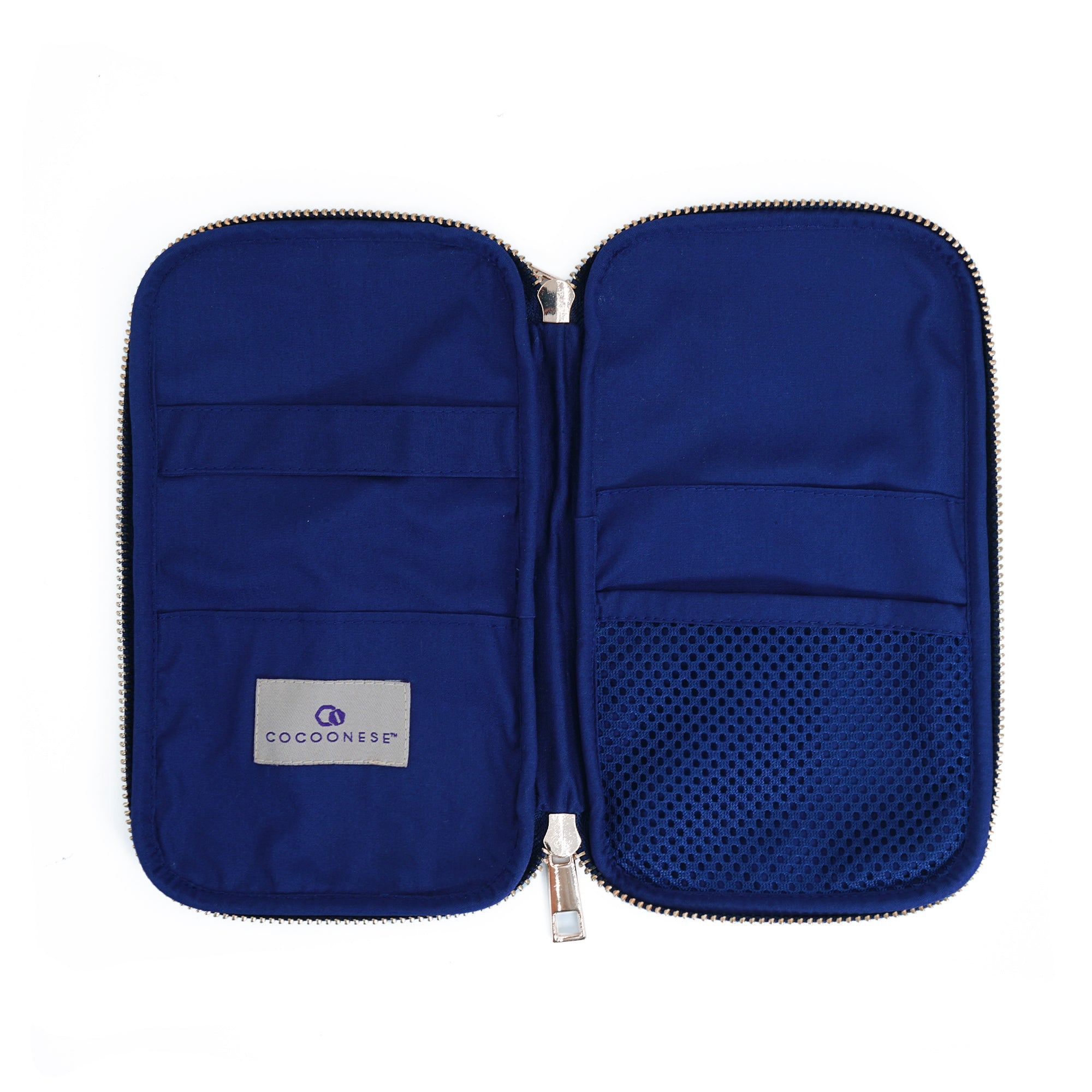 Travel Wallet - Winter Camellia