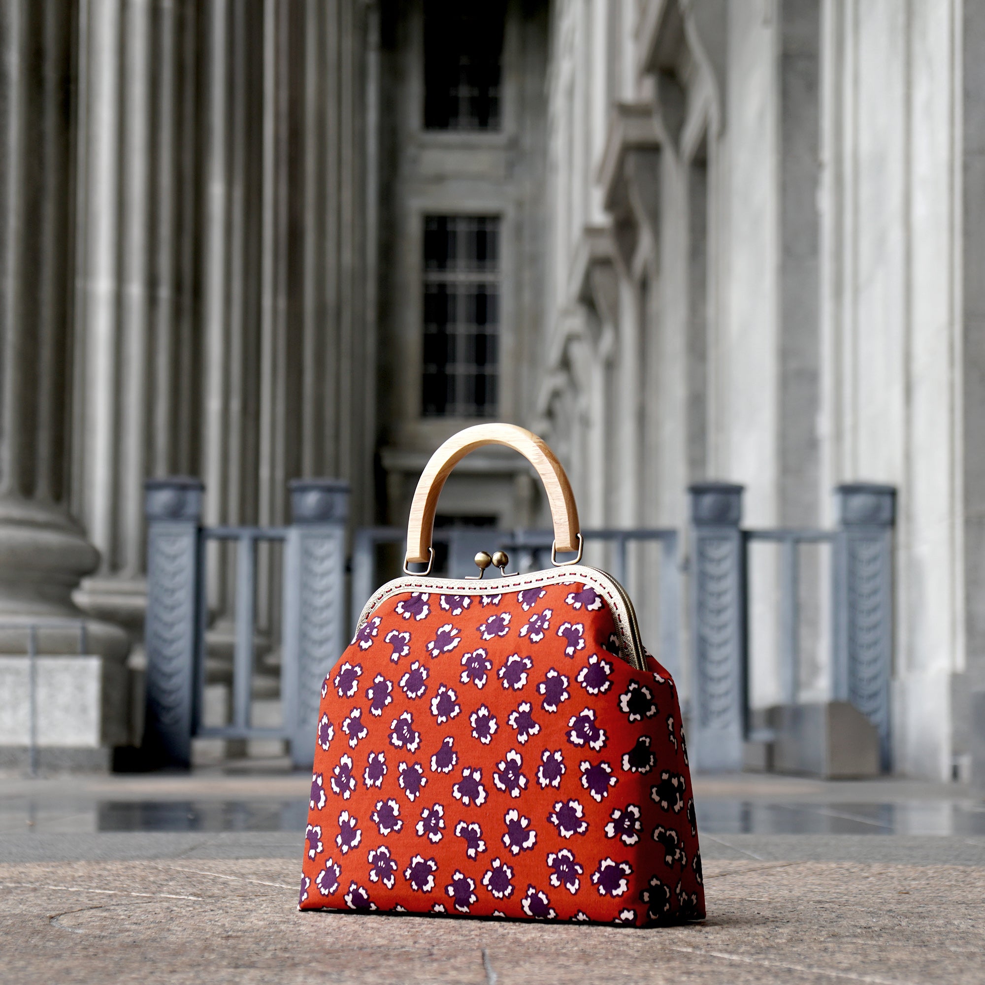 40% OFF -Clasp Handbag - Popcorn