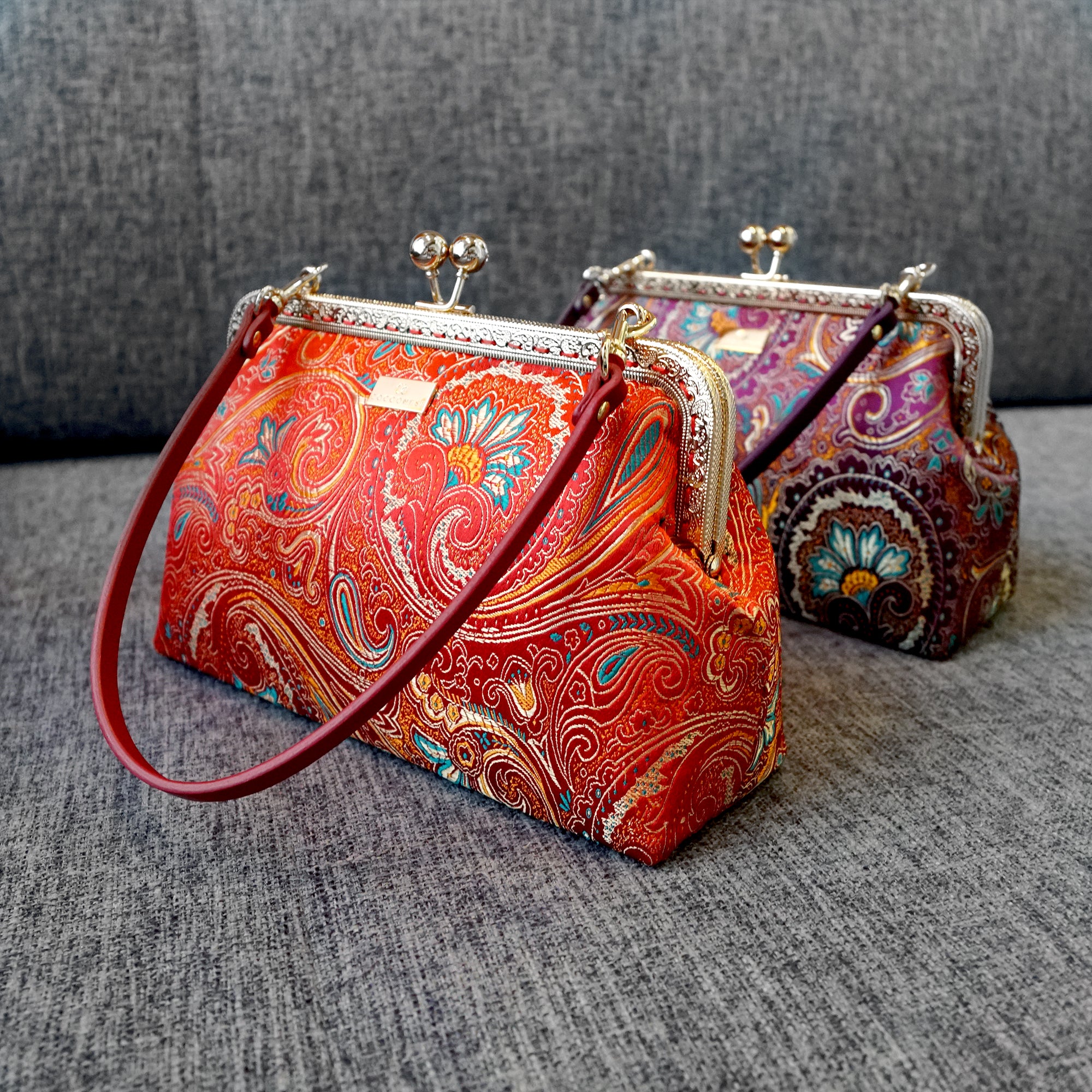 Underarm Bag - Flourishing