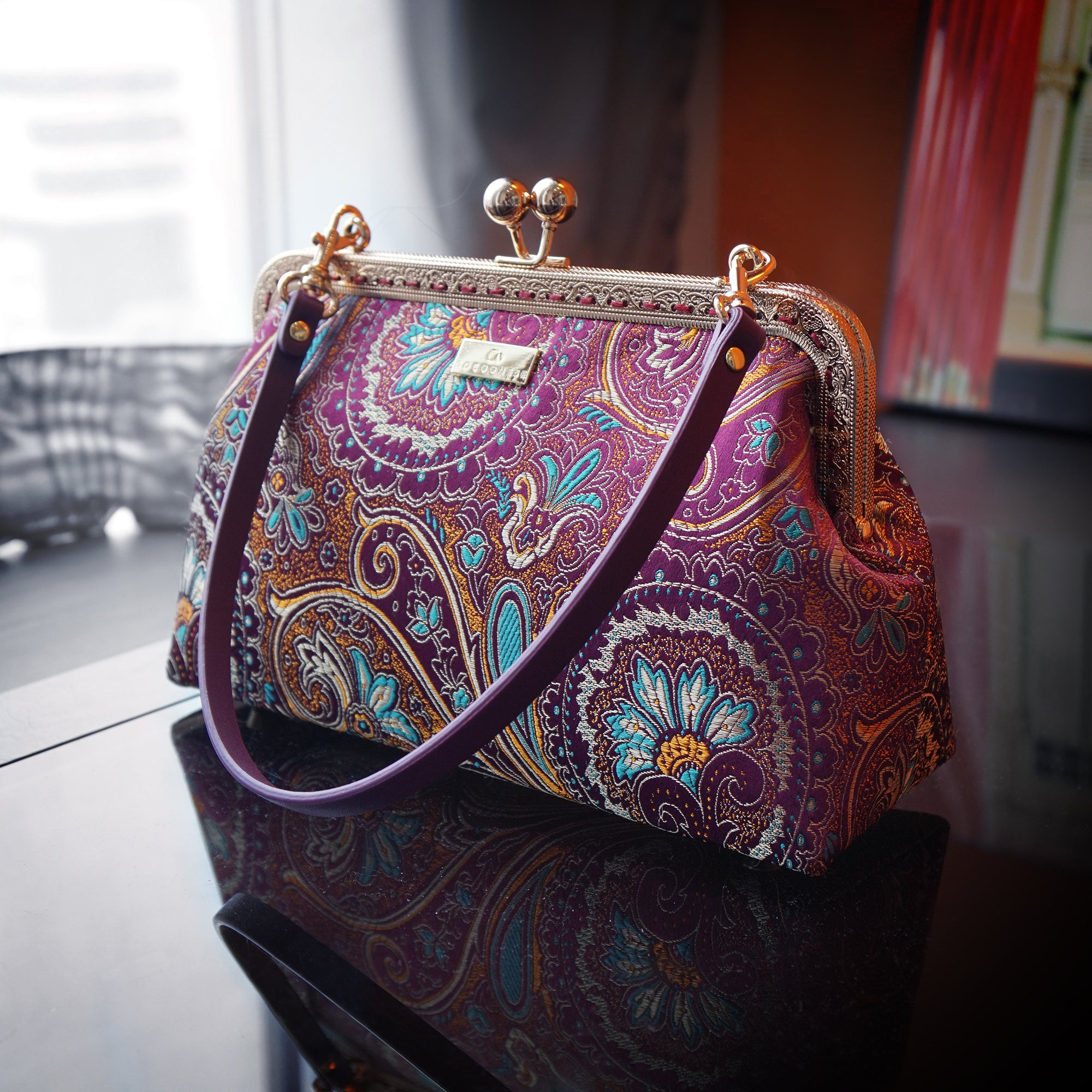 Underarm Bag - Flourishing