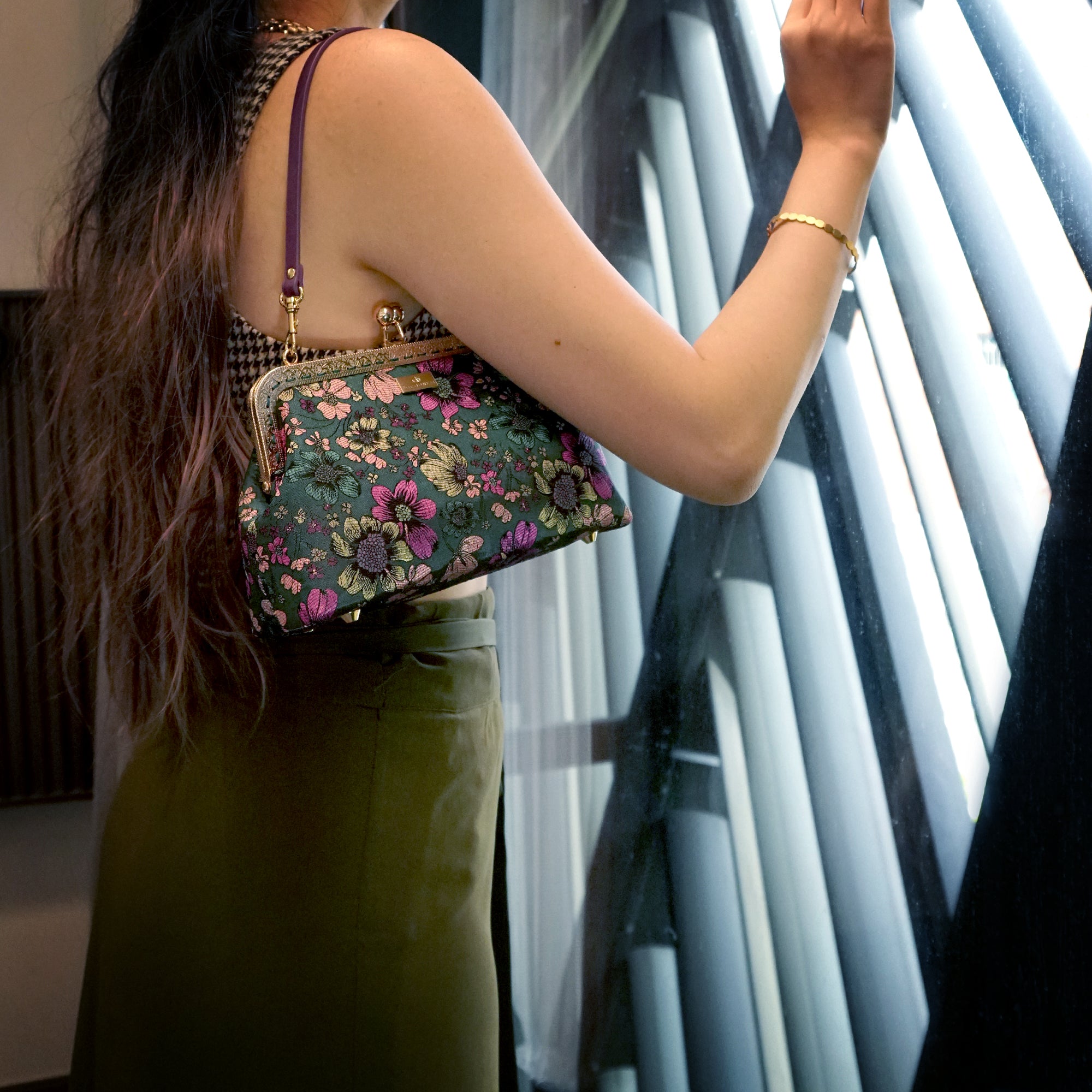 Underarm Bag - Into the Woods