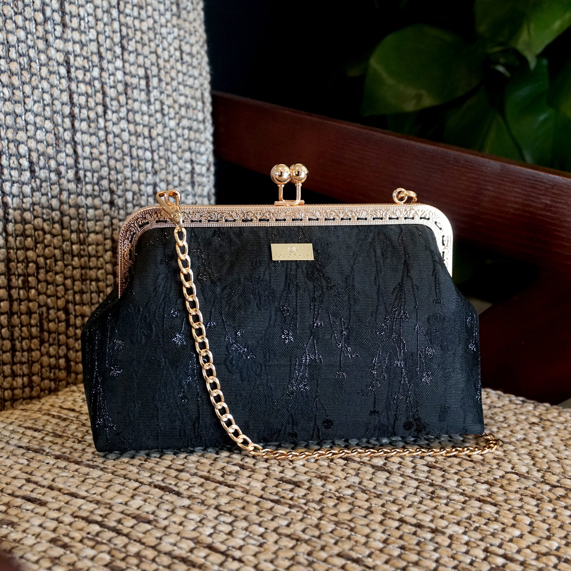 Underarm Bag - Rustic Elegy