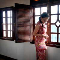 Round Crossbody Bag With Wooden Frame - Orchid Garden