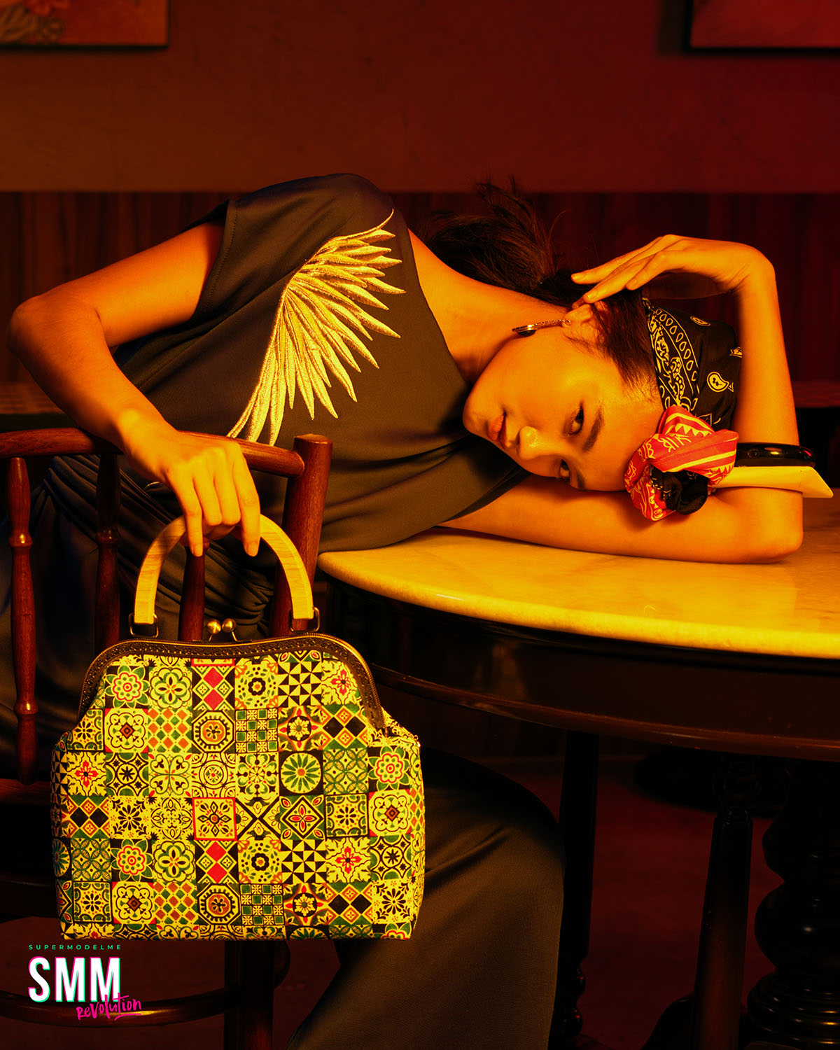 Clasp Handbag - Peranakan Tiles