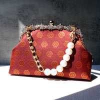 45% OFF - Rhinestone Frame Clutch Bag - Plum Flower