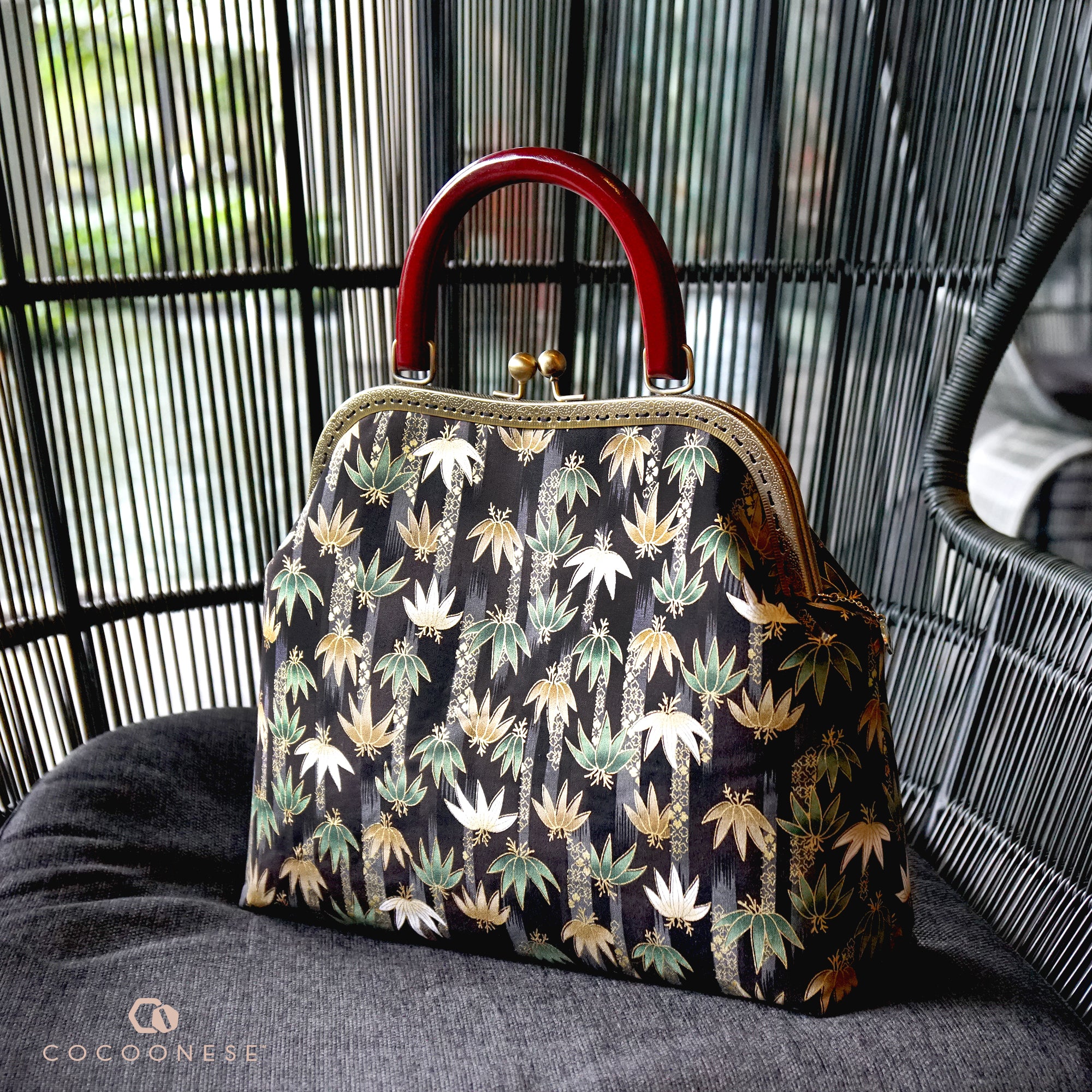 Clasp Handbag - Bamboo Forest