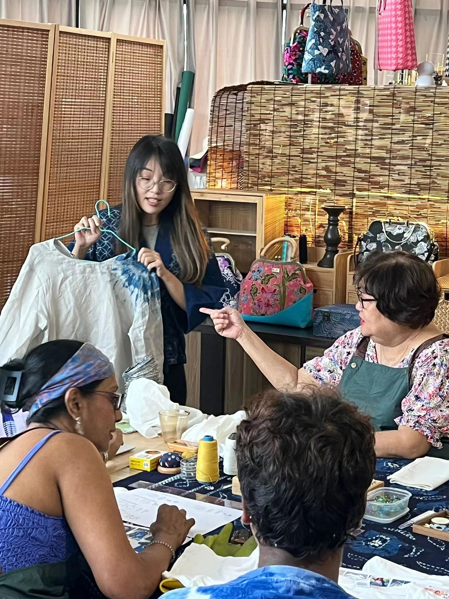 Workshop Program - Indigo natural dye T-shirt renovate