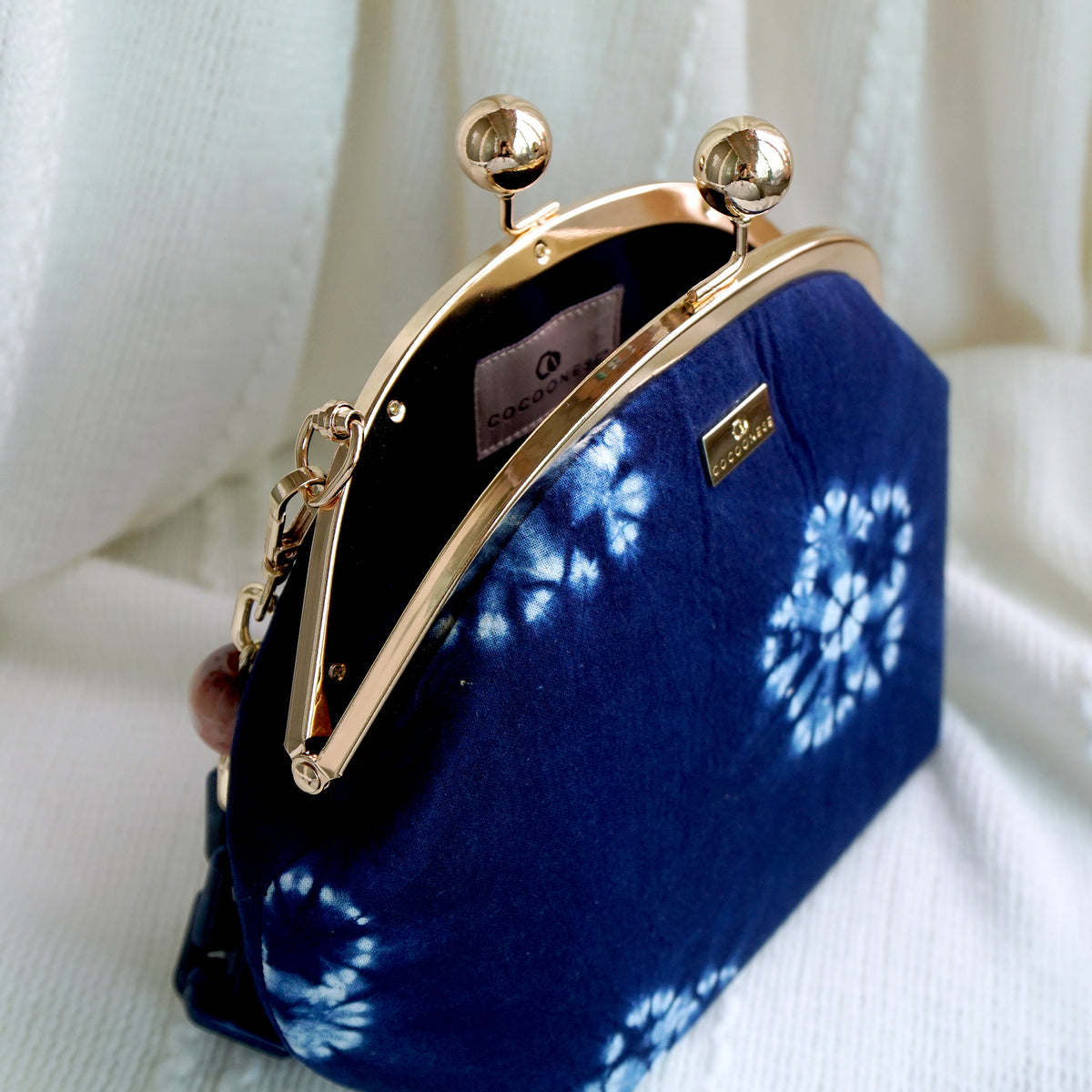 Acrylic Chain Handle Clasp Sling Bag - Indigo Eclipse