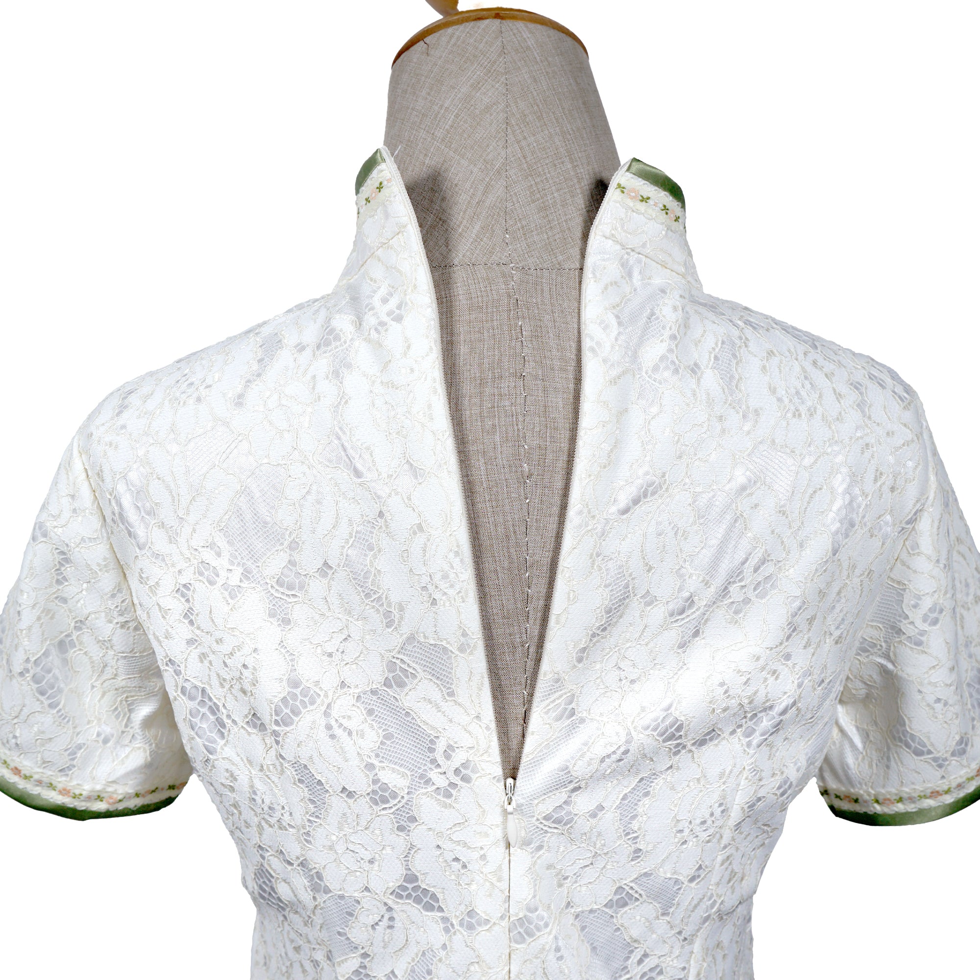 Short Sleeve Cheongsam - Snow Flow