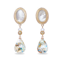 Oval Nacre Top Dried Flower Resin Teardrop Earrings(BL)