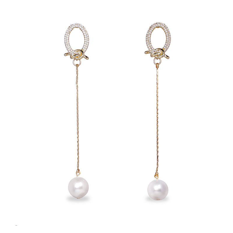 Q Shape With  Long Drop Earrings