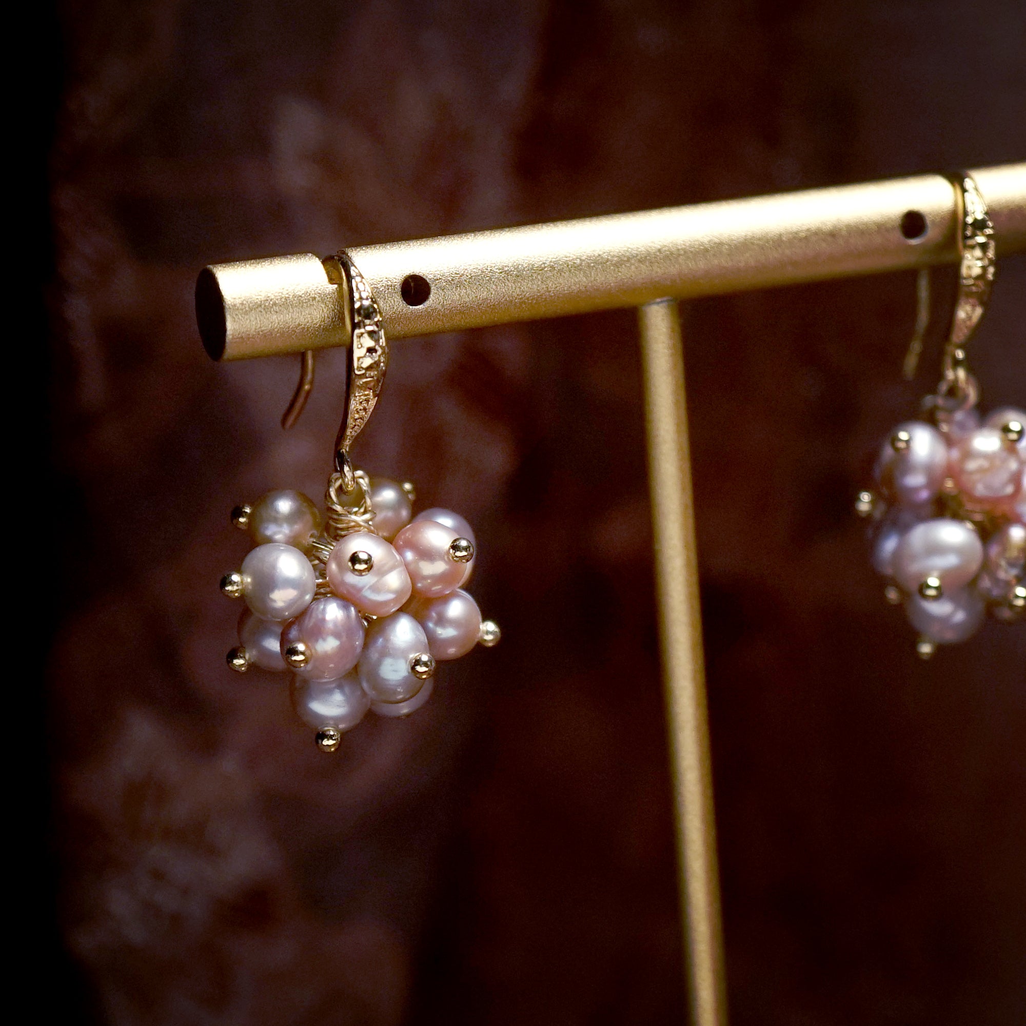 Pearl Color Garden Dangle Earring