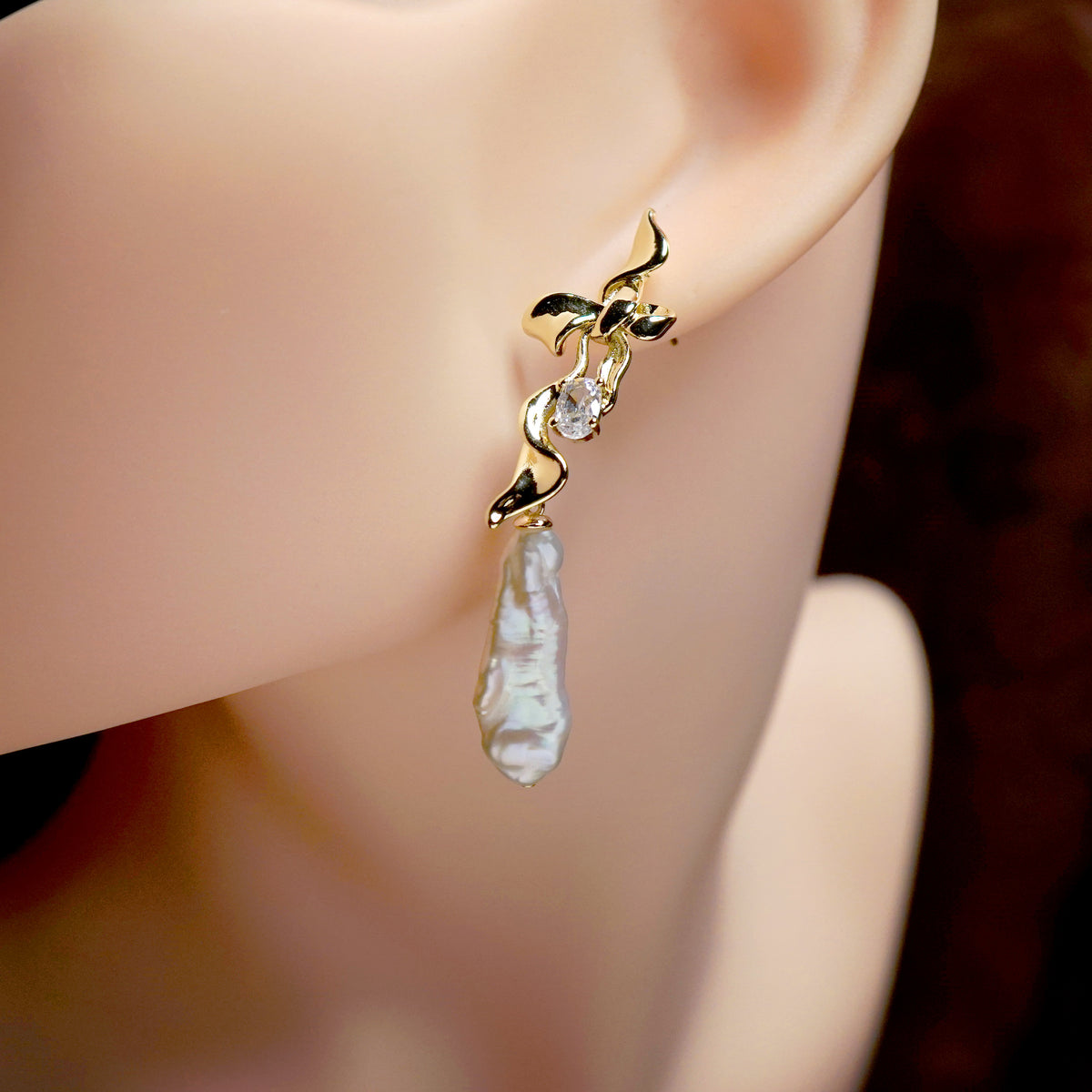 Nature's Grace Pearl Earrings