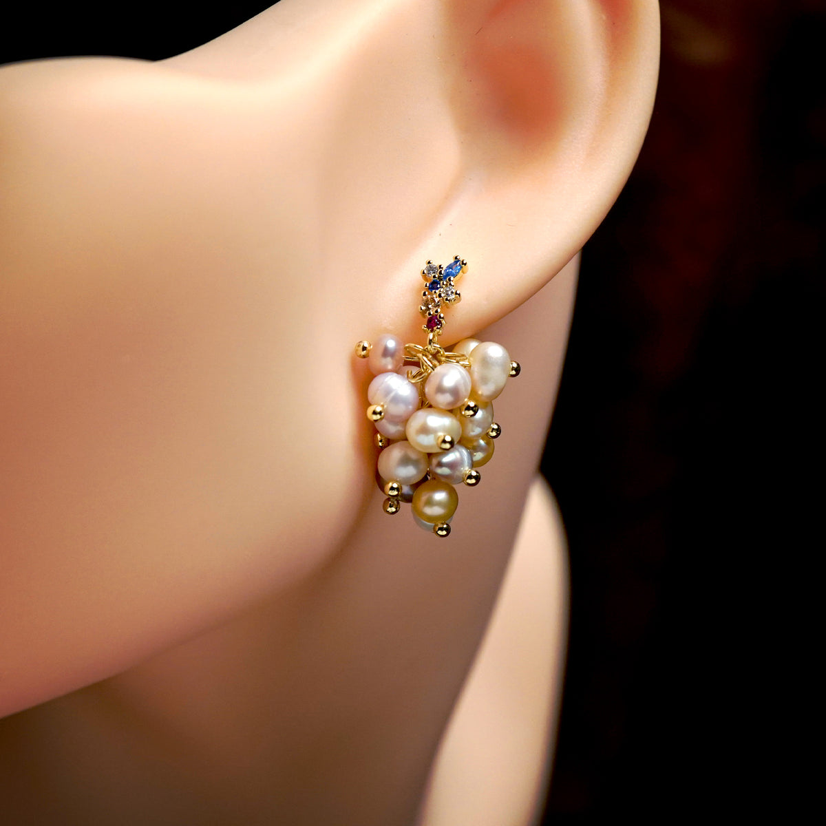 Sweet Garden Pearl Earrings