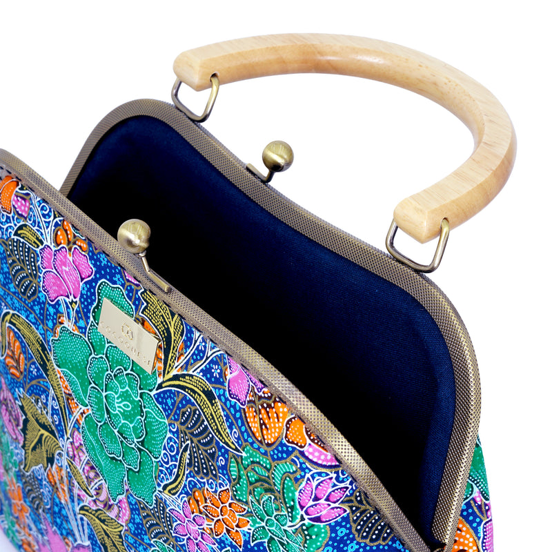 Clasp Handbag - Kawa