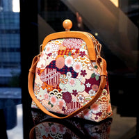 Jupiter Clasp Shoulder Bag - Natsume