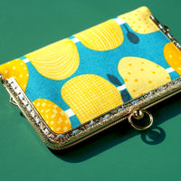 50% OFF - Kiss Clasp Card Holder - Orange